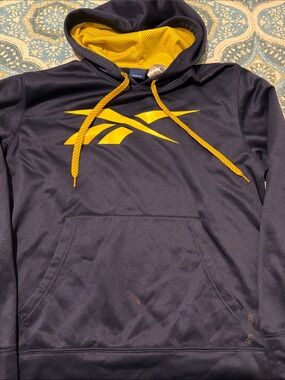 Reebok Men's Navy Hoodie with Yellow Logo & Lined Hood size medium